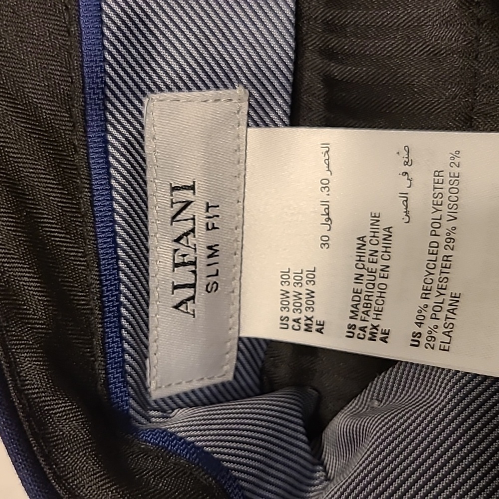 ALFANI MEN'S Navy blue SLIM FIT SLACKS PANTS (sz Waist 30 Length 30)